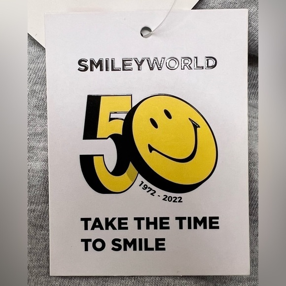 Smily World Lucky Charm Short Sleeve T-Shirt - Picture 10 of 10